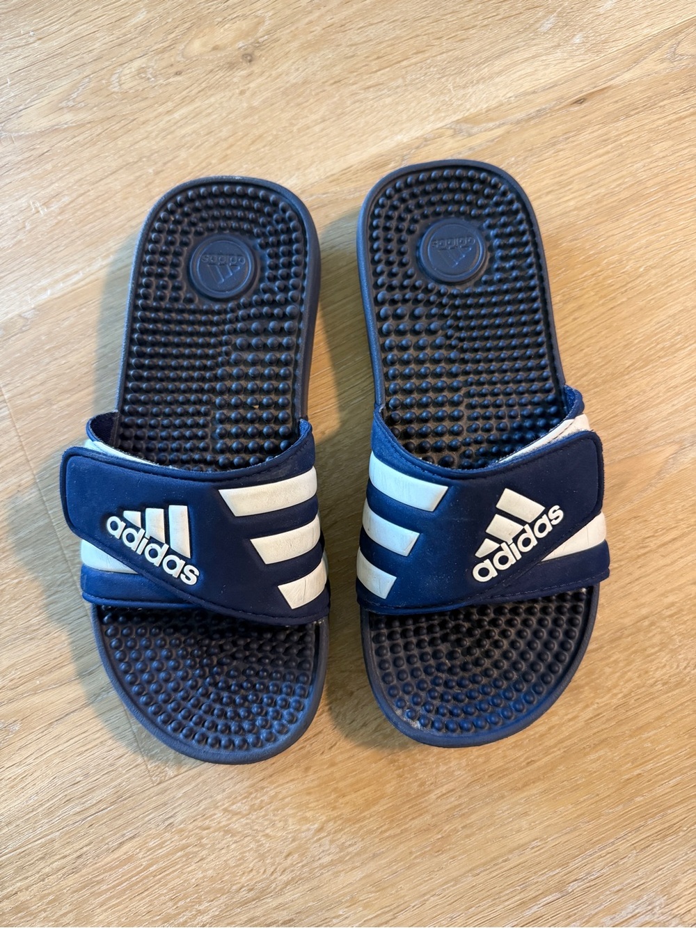 Adidas Navy Blue Slide Sandals 5 Women’s